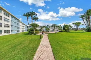 300 64th Ave, Saint Pete Beach, FL 33706 - Photo 31
