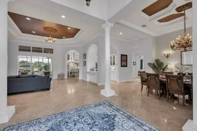 6217 Kingbird Manor Drive, Lithia, FL 33547 - Photo 9