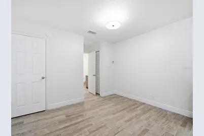 15446 E Pond Woods Drive #15446, Tampa, FL 33618 - Photo 13