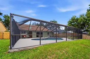 8723 Osage Dr, Tampa, FL 33634 - Photo 43