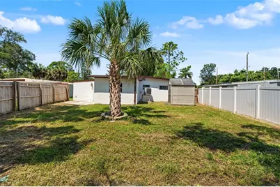 7377 Royal Palm Drive, New Port Richey, FL 34652 - Photo 31