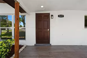 7377 Royal Palm Dr, New Port Richey, FL 34652 - Photo 5