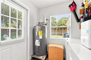 6218 7th St S, Saint Petersburg, FL 33705 - Photo 27