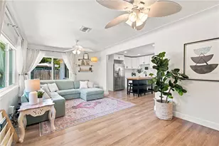 6218 7th St S, Saint Petersburg, FL 33705 - Photo 5