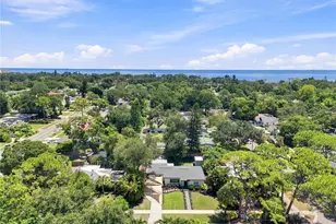 6218 7th St S, Saint Petersburg, FL 33705 - Photo 39