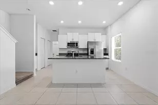 4429 Tuscan Loon Dr, Tampa, FL 33619 - Photo 7