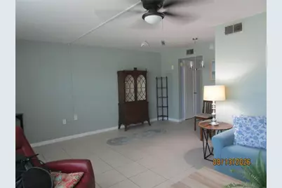 1900 59th Avenue N #115, Saint Petersburg, FL 33714 - Photo 5