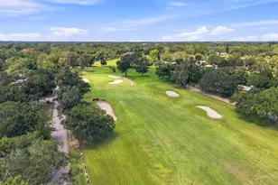 1317 Divot Ln, Tampa, FL 33612 - Photo 51