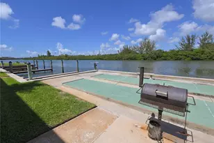 18399 Gulf Blvd, Indian Shores, FL 33785 - Photo 27