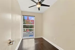 205 5th Ave N, Saint Petersburg, FL 33701 - Photo 17