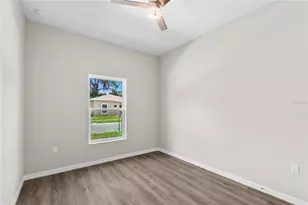 5013 Finders Ct, Tampa, FL 33617 - Photo 37