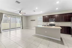 2908 Evergreen Elm Pass, Wesley Chapel, FL 33543 - Photo 3