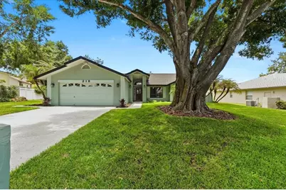 218 Lake Hartridge Drive NW, Winter Haven, FL 33881 - Photo 1