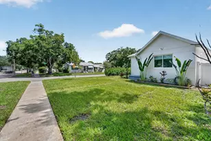 4847 Dr Martin Luther King Jr Street N, Saint Petersburg, FL 33703 - Photo 35