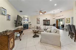 3312 60th Ave W, Bradenton, FL 34207 - Photo 5
