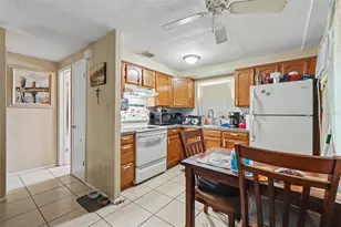 5513 Oceanic Rd, Holiday, FL 34690 - Photo 5