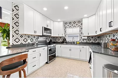 3005 10th Avenue N, Saint Petersburg, FL 33713 - Photo 11