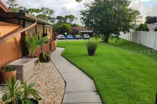 5573 Foxlake Dr, North Fort Myers, FL 33917 - Photo 17