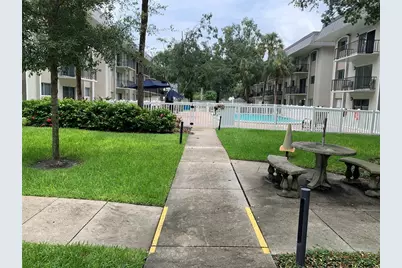 4611 W Fig Street #210, Tampa, FL 33609 - Photo 3