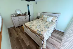13034 Clay Ave, Largo, FL 33773 - Photo 5