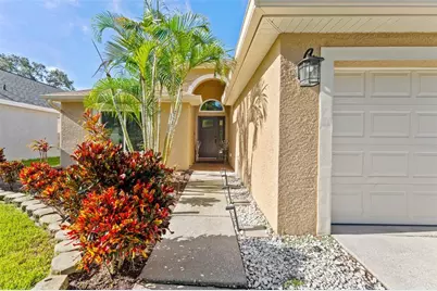 18843 Maisons Drive, Lutz, FL 33558 - Photo 5