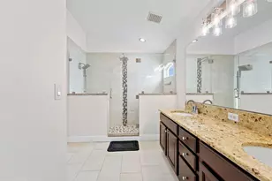 18843 Maisons Dr, Lutz, FL 33558 - Photo 21
