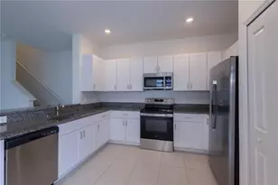 2626 Sunray Venus Wy, Ruskin, FL 33570 - Photo 11