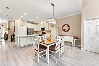 8738 Terracina Lake Drive, Tampa, FL 33625 - Photo 7