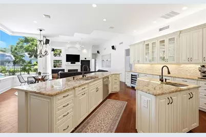 3459 Woodridge Parkway, Palm Harbor, FL 34684 - Photo 11