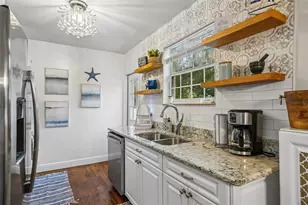 1654 Bayshore Blvd, Dunedin, FL 34698 - Photo 11