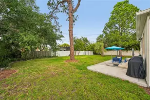 1654 Bayshore Blvd, Dunedin, FL 34698 - Photo 25