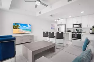 11500 Gulf Blvd, Treasure Island, FL 33706 - Photo 9