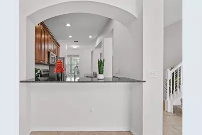 14055 Waterville Circle, Tampa, FL 33626 - Photo 9