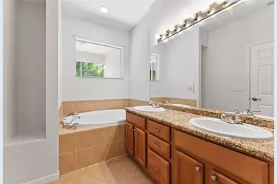 14055 Waterville Circle, Tampa, FL 33626 - Photo 37