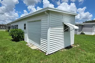 5452 Joyce St, Zephyrhills, FL 33542 - Photo 3