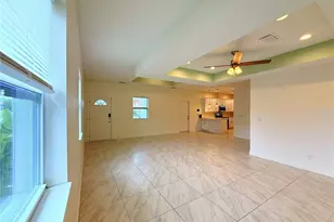6690 54th Ave N, Saint Petersburg, FL 33709 - Photo 5