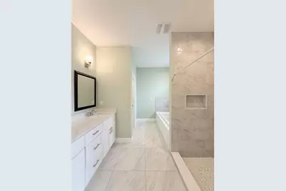 6690 54th Avenue N, Saint Petersburg, FL 33709 - Photo 13