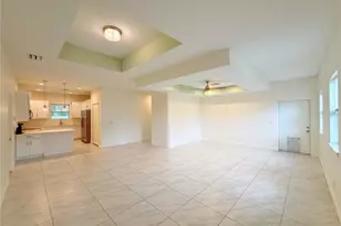 6690 54th Ave N, Saint Petersburg, FL 33709 - Photo 7