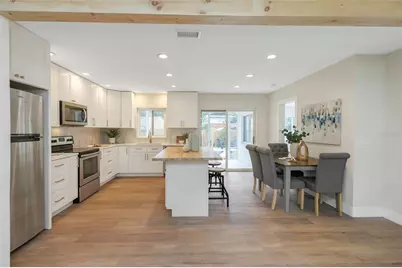 245 Grove Cir N, Dunedin, FL 34698 - Photo 15