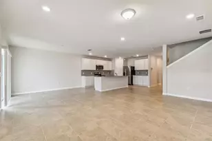 6573 Blazing Spirit St, Wesley Chapel, FL 33545 - Photo 3