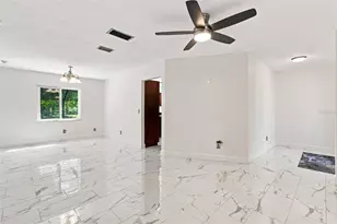 7233 Woodbrook Dr, Tampa, FL 33625 - Photo 7