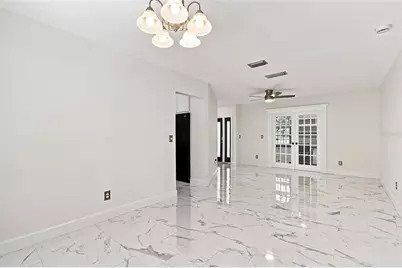 7233 Woodbrook Drive, Tampa, FL 33625 - Photo 11