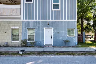 708 S 22nd St, Tampa, FL 33605 - Photo 9