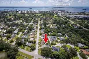 1294 Fairway Dr, Dunedin, FL 34698 - Photo 1