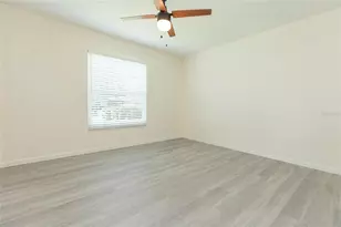 8423 Pebble Dr, Port Richey, FL 34668 - Photo 21