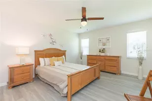 8423 Pebble Dr, Port Richey, FL 34668 - Photo 25
