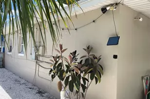 2829 21st St N, Saint Petersburg, FL 33713 - Photo 13