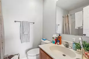 4864 Tuscan Loon Dr, Tampa, FL 33619 - Photo 11