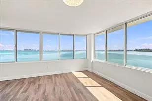 5153 Isla Key Blvd S, Saint Petersburg, FL 33715 - Photo 1