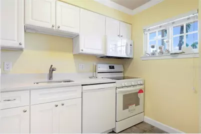 19417 Gulf Boulevard #E109, Indian Rocks Beach, FL 33785 - Photo 9
